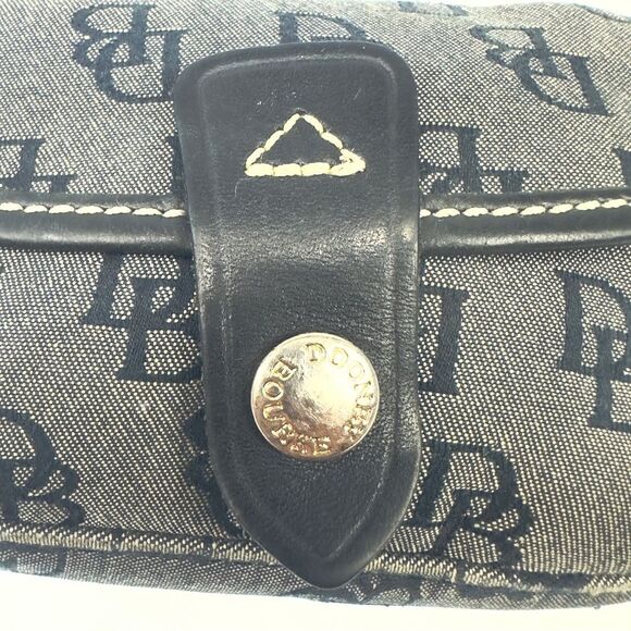 Authentic Dooney & Bourke Signature Blue and Grey Fabric Wristlet Wallet - Picture 9 of 15